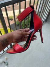 Load image into Gallery viewer, Versace Red Heels